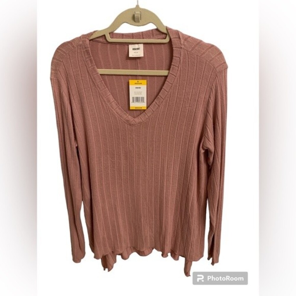 Mote NWT rose pink high low shirt long sleeve v neck woman’s M